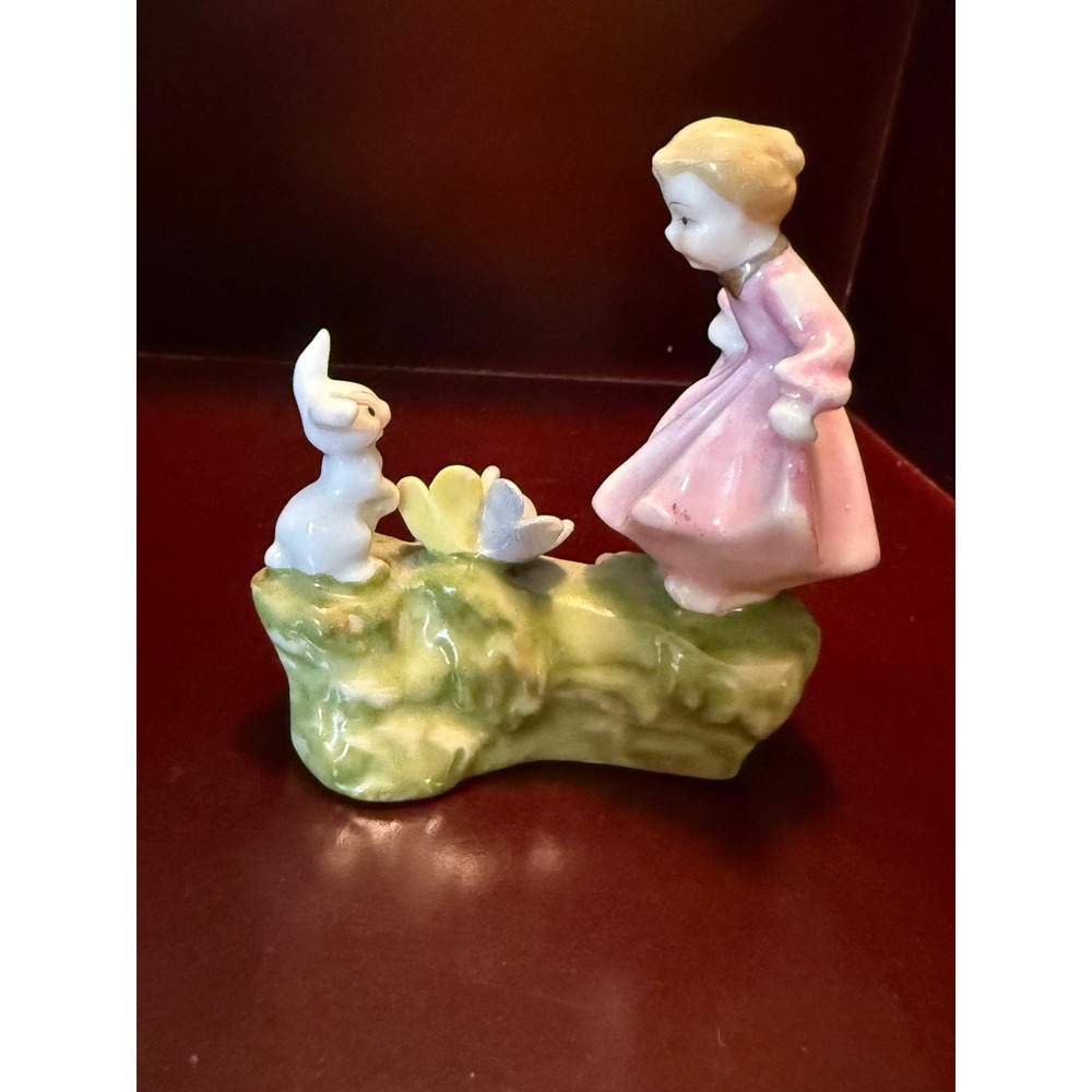 Vintage Porcelain Girl with Rabbit Hand Painted Ceramic Cottagecore Granny Style - Picture 14 of 16